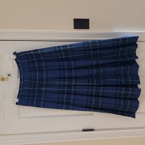 Pendleton 100% virgin wool pleated tartan skirt, size 12